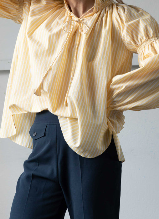 Avy Linen Blouse in yellow stripe