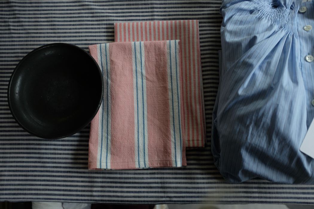 Linen Napkin Pink & Navy Gift 3