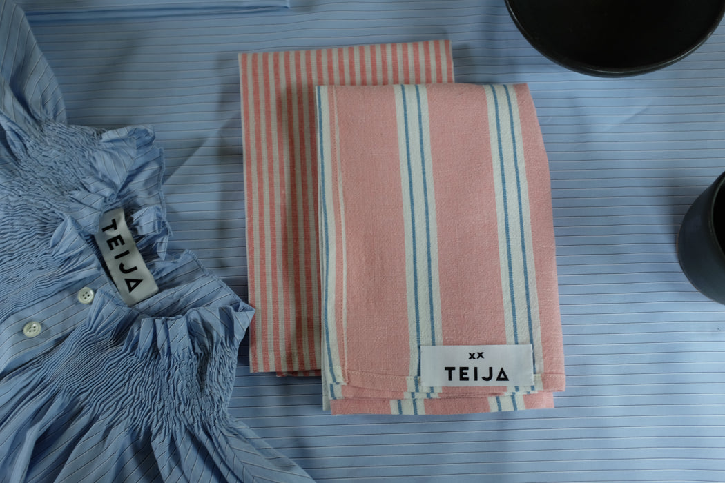 Large Stripe Napkin Pink