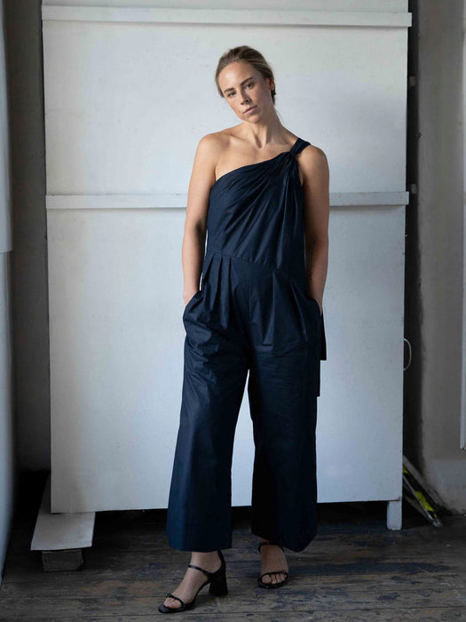 Esre Playsuit in Cotton Navy